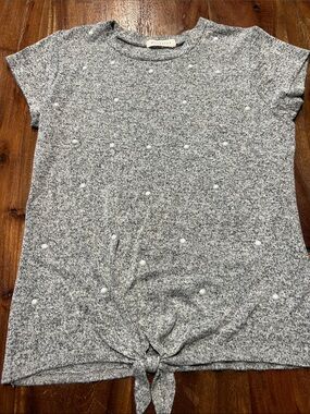 Occasion Heather Gray Pearl-Studded Tie-Front Short Sleeve Tee